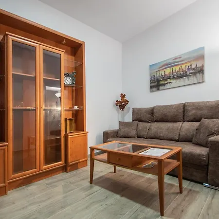 Apartamento Centrico Sagasta Apartment *